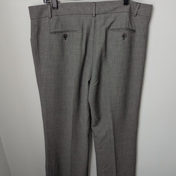 Victor Alfaro Women's Gray Wool-Rayon Blend Suit Set, 14 - Picture 8 of 9